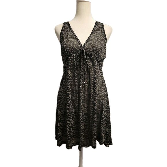 Sleepwear Dress Nightgown Womens Medium Animal Print Lightweight Semi Sheer - Picture 1 of 10